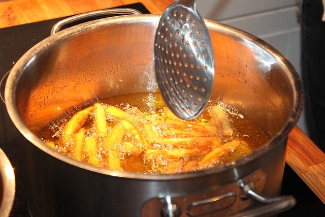 Frittieren mit Nativen Olivenöl extra Frittieren mit Nativen Olivenöl extra